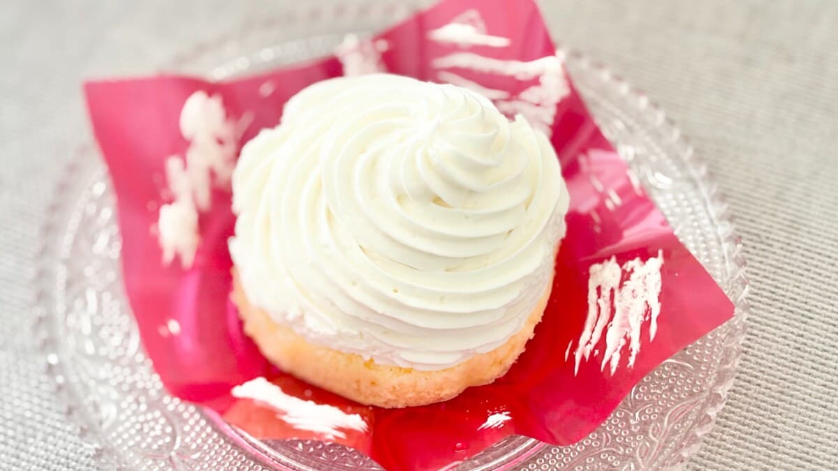 300円超えだけど「それに見合ったお味」【ローソン】の贅沢スイーツ