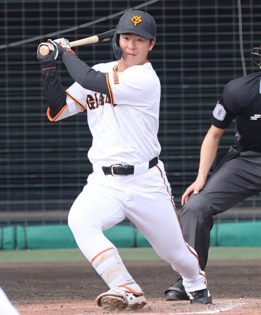 巨人ドラ4の皆川は、走攻守の三拍子がそろった外野手。昨秋の東都大学野球リーグ戦では打率.447で首位打者に輝いた