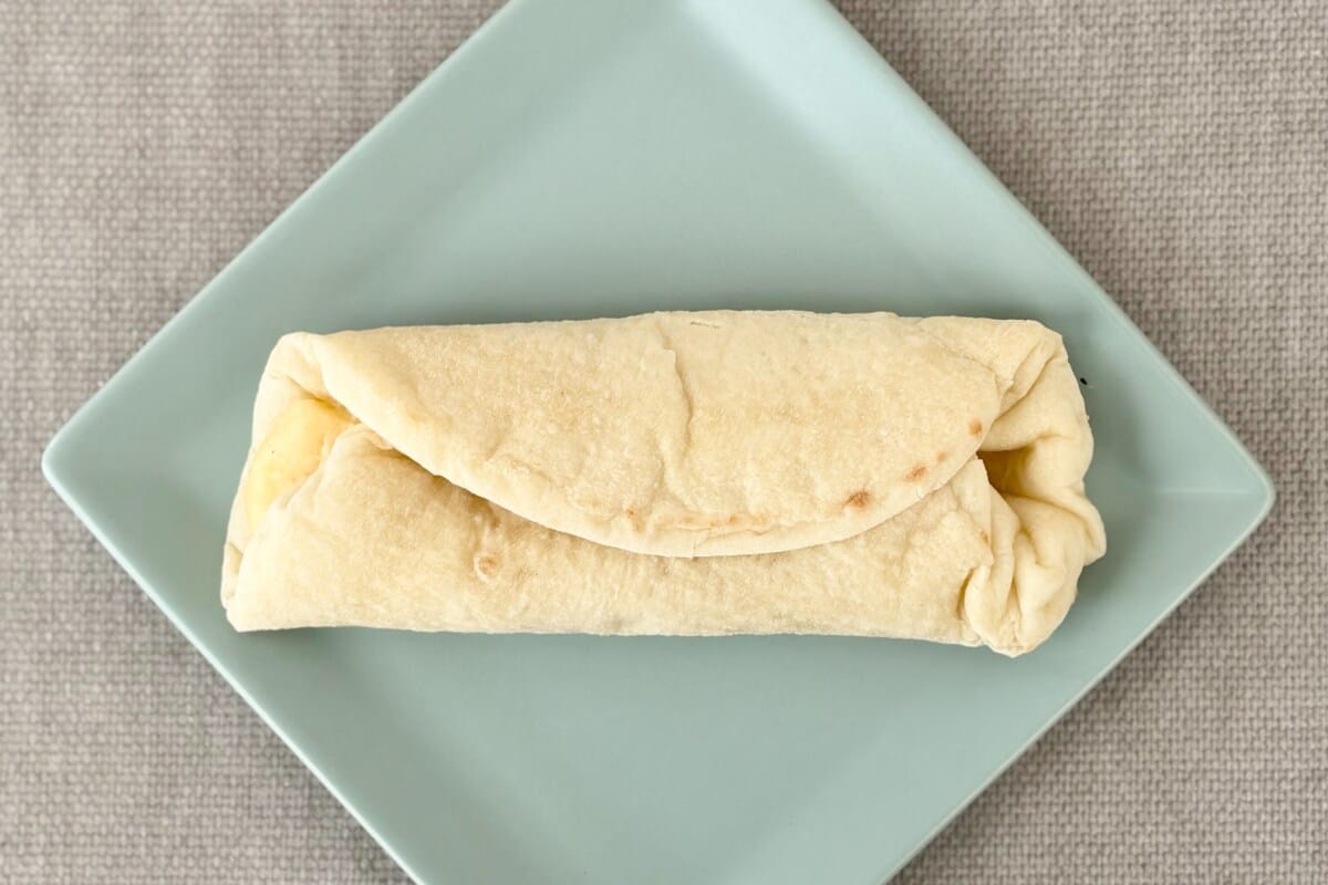 甘じょっぱくて食べ応えもあり!【ローソン】デザートにもなるピザロール