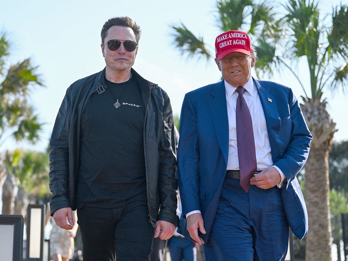 イーロン・マスクは今回の大統領選でトランプに対し、選挙活動約2億ドル（約310億円）を投じたともいわれる。激戦州や無党派層の票の分析にも一役買った立役者