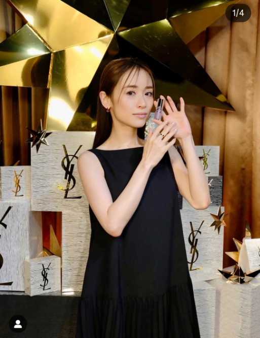 Instagram:泉里香(@rika_izumi_)より