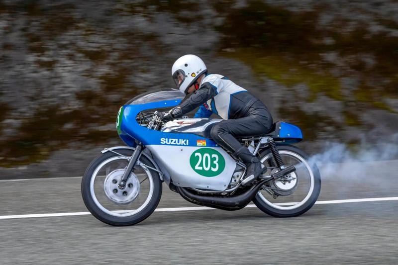 伊勢志摩スカイライン貸切「クラシック＆原付・スペシャルバイク走行撮影会」を11月16日（日）おかげ参りツーリングラリー2025のスペシャルイベントとして開催いたします