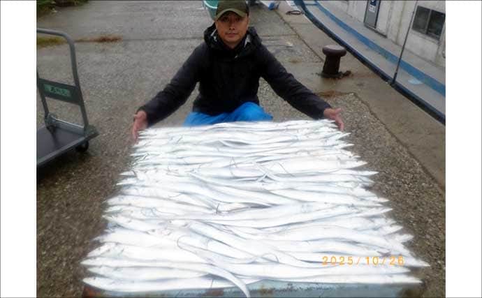 【沖釣り釣果速報】五目釣りで1kg級交じりにシマアジ全員安打！竿頭は7匹確保（愛知・静岡）