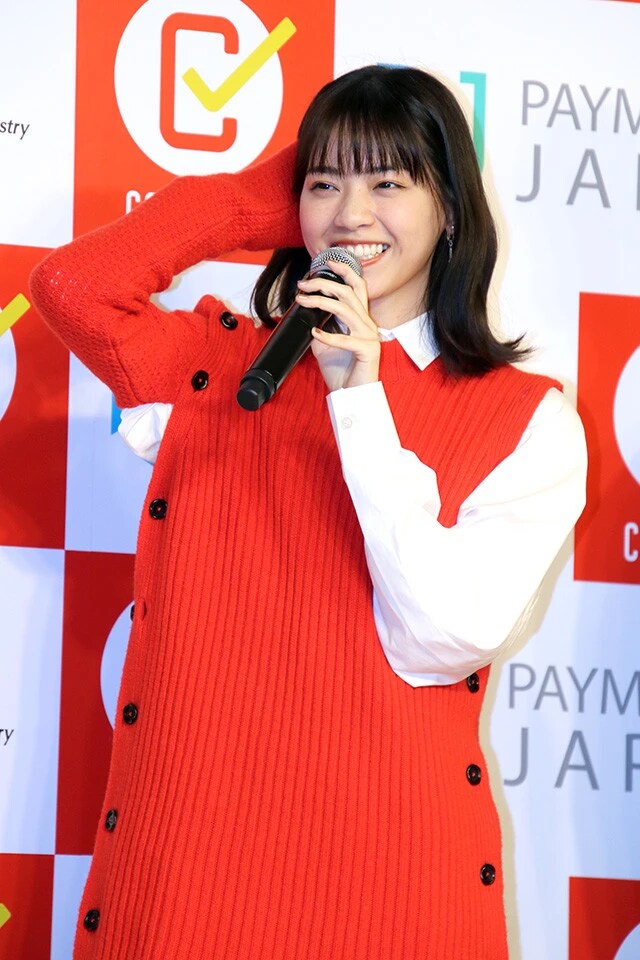 後藤らの食事の誘いに戸惑いつつも答える西野