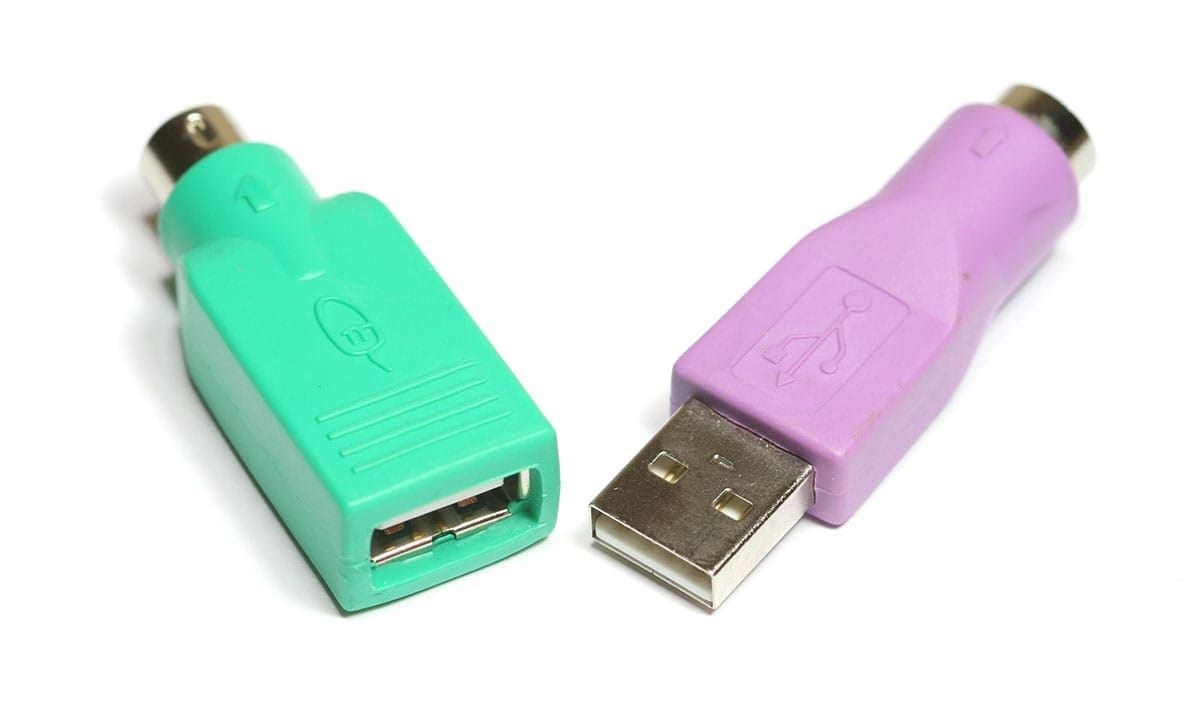 昔の丸い端子外付けキーボード、今のPCに挿さらない!? 規格ギャップが話題にの画像3