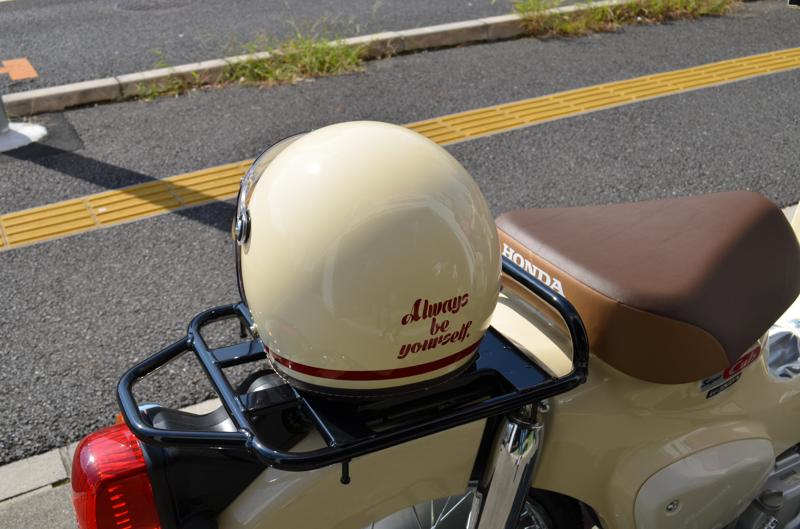 【再入荷】レトロ可愛いレディースジェットヘルメット「アイボリー/レトロレッド」が復刻して2025年6月に販売開始!【予約受付中】