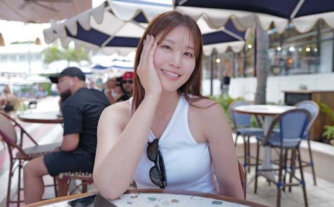 Instagram:稲村亜美（＠inamura_ami）より