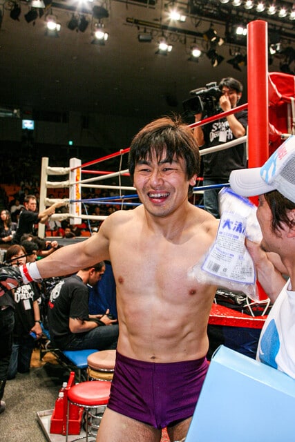 2006年、7年ぶりの修斗のリングでTKO勝利を収めた川口健次