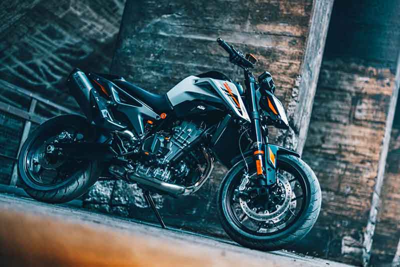【KTM】対象モデルの新車が最大62.5万円お得に!「購入サポートキャンペーン」を9/6~10/26まで実施 記事1