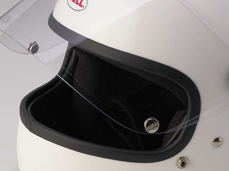 BELL の名作ヘルメットを再現した「STARII」「500-TXJ」の一般販売をアクティブが開始 記事3