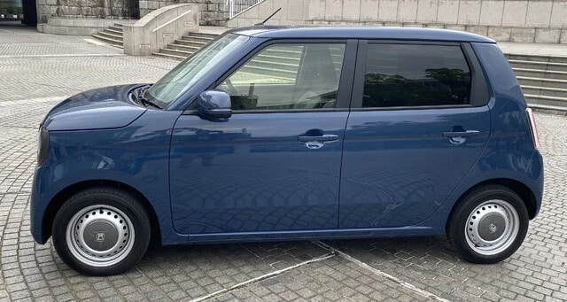 ボディサイズは全長3395mm×全幅1475mm×全高1545mm。取り回しが楽!