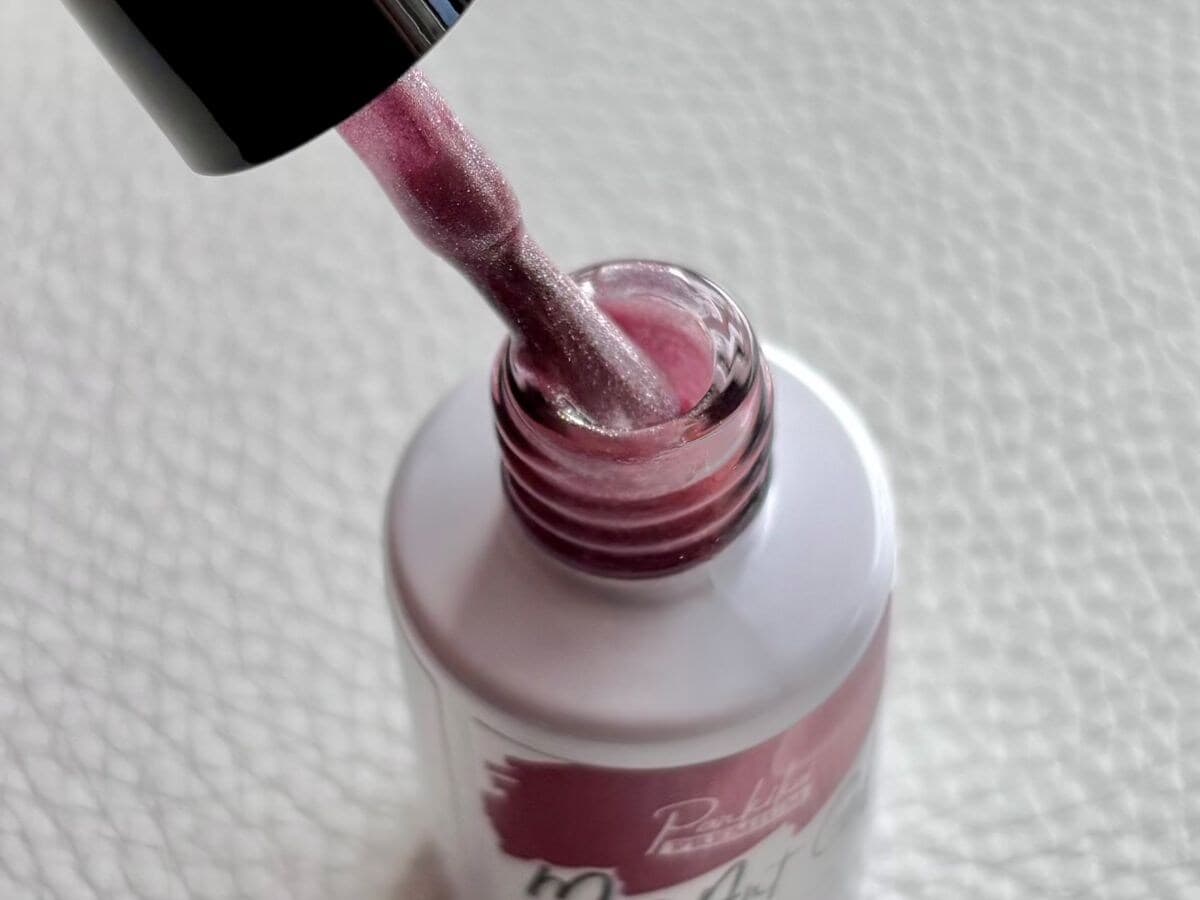 【100均】セルフネイル大特集!ジェルネイルのやり方&おすすめデザインも