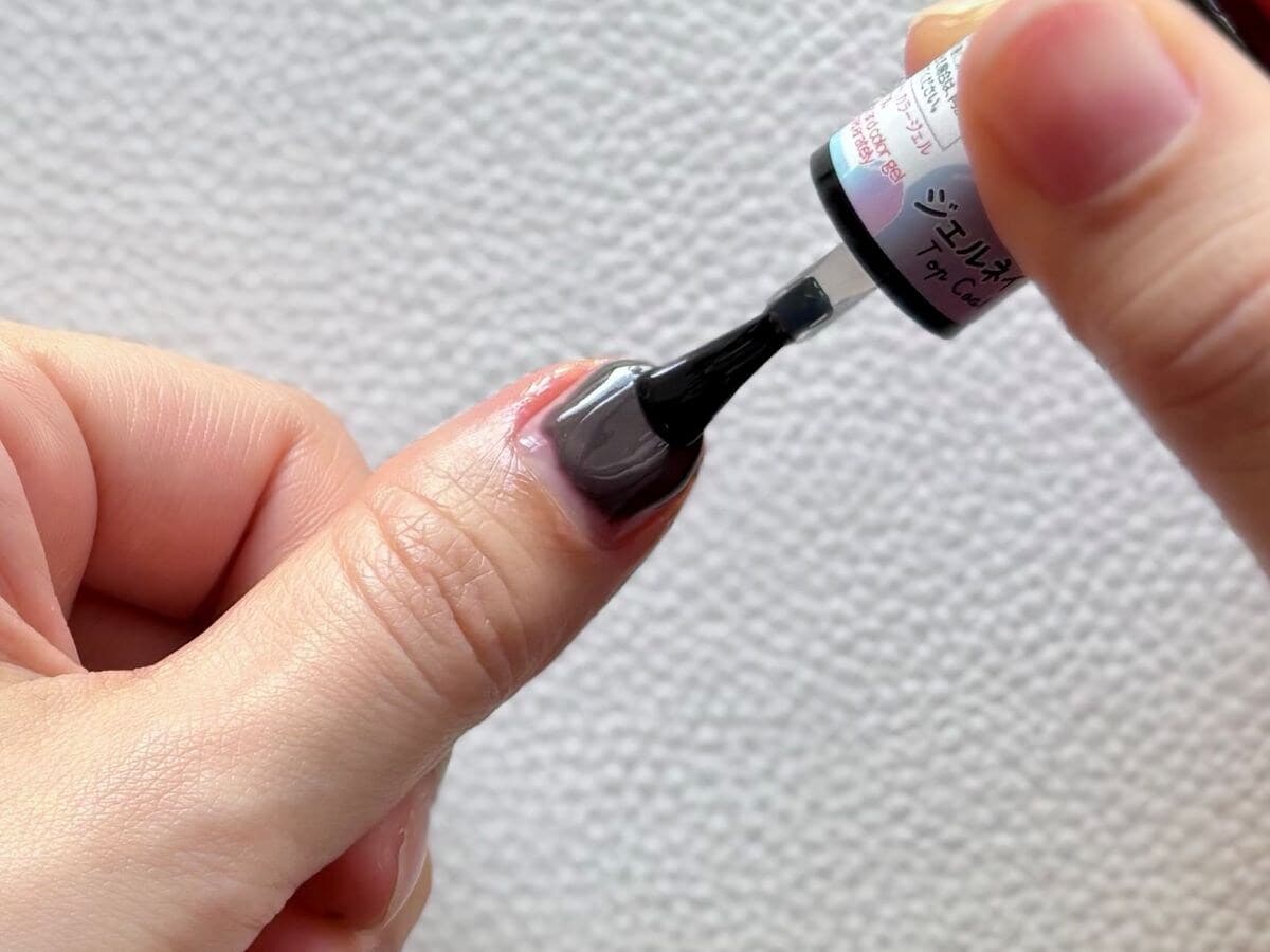 【100均】セルフネイル大特集!ジェルネイルのやり方&おすすめデザインも