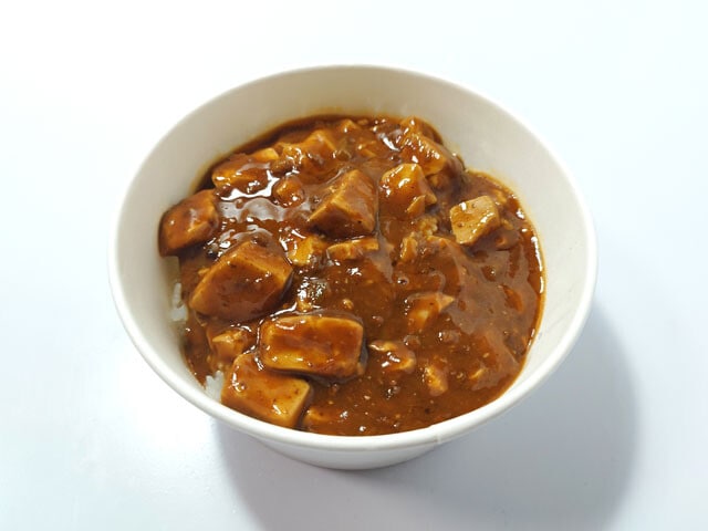 麻婆丼 348円（セブン-イレブン）