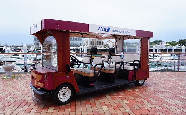 ゴルフカーから発展したヤマハのスローモビリティは、観光客の利用だけでなく、高齢者をはじめとする、いわゆる交通弱者と呼ばれる人たちの移動手段としても活用が期待されている