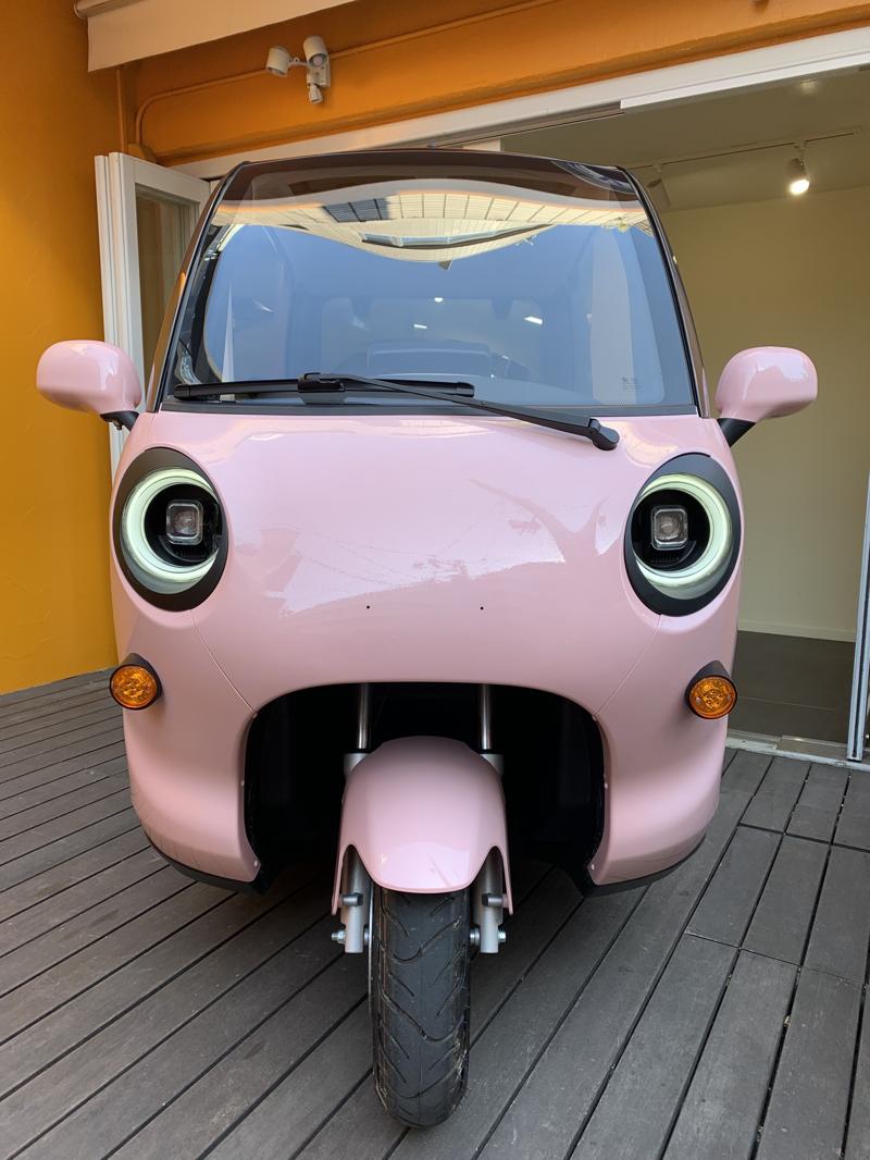 世界初!次世代ナトリウムイオンバッテリーを3輪ソーラーカーに搭載