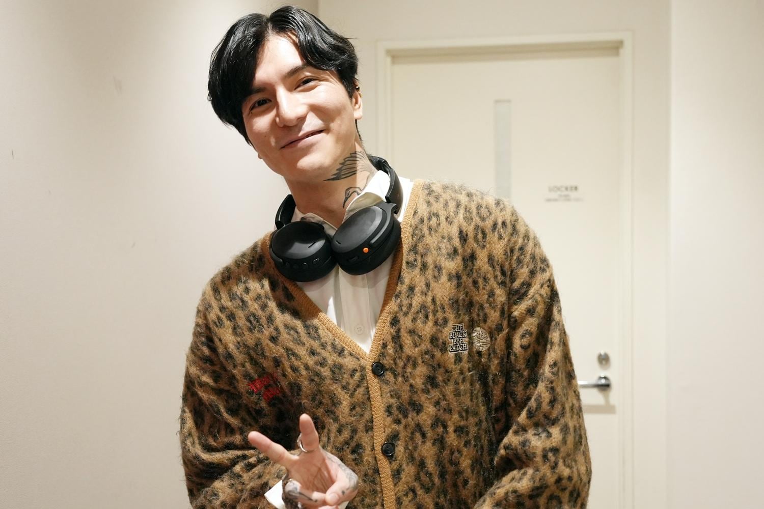 人気ユニット突然の解任、SNS乗っ取り、不倫疑惑…“不憫”なDJ FOYインタビュー