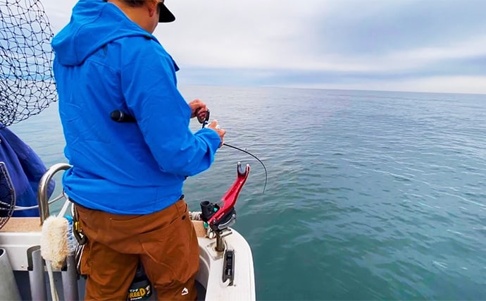 アカムツ釣りで本命続々!【富山・大将軍丸】誘いやハリスの長さ調整でアタリ引き出す