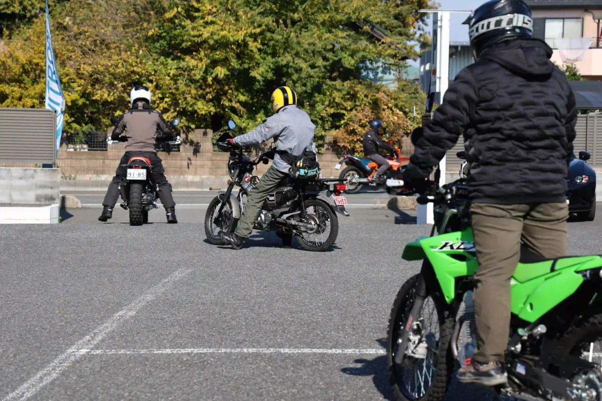 1周15分ほどの推奨試乗コースが設定されているものの、先導などの引率はなし。あくまで自身のペースで走ってもらいサスペンションの違いを体感してもらおうという主旨だ。