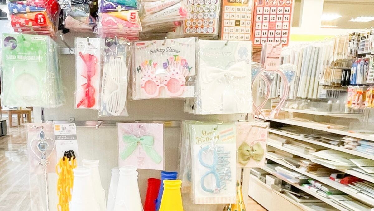 セリアで誕生日の飾り付けは完結！100均のおすすめアイテム12選