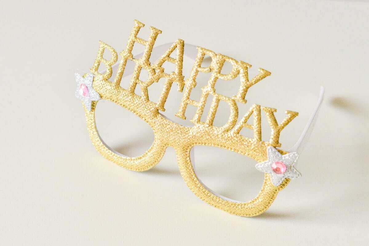 セリアで誕生日の飾り付けは完結！100均のおすすめアイテム12選