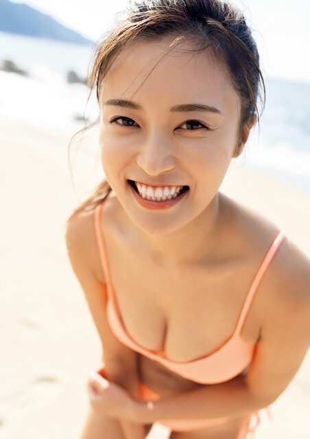 ラスト写真集をリリースした小島瑠璃子