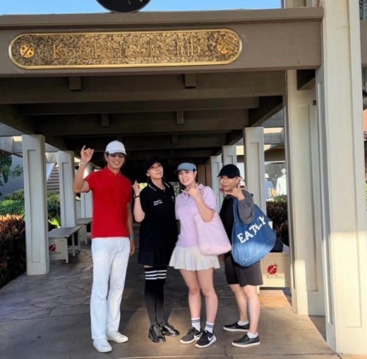 Instagram:浅野ゆう子(@yukoasano_official)より