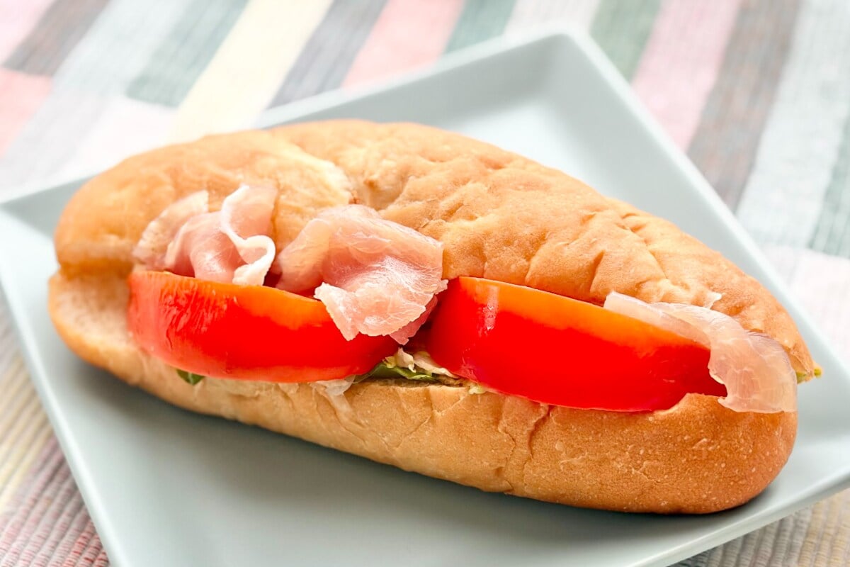 おしゃれランチにテンション上がる~!【ローソン】のカフェ風サンド