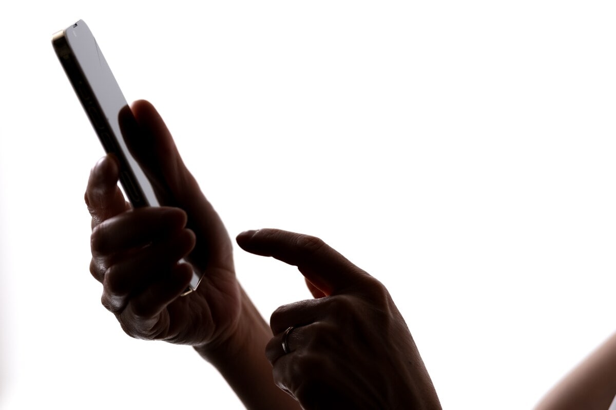 世帯年収300万・62歳の無職女性を襲った相続トラブル!妹に“脅され”続けた女性の今