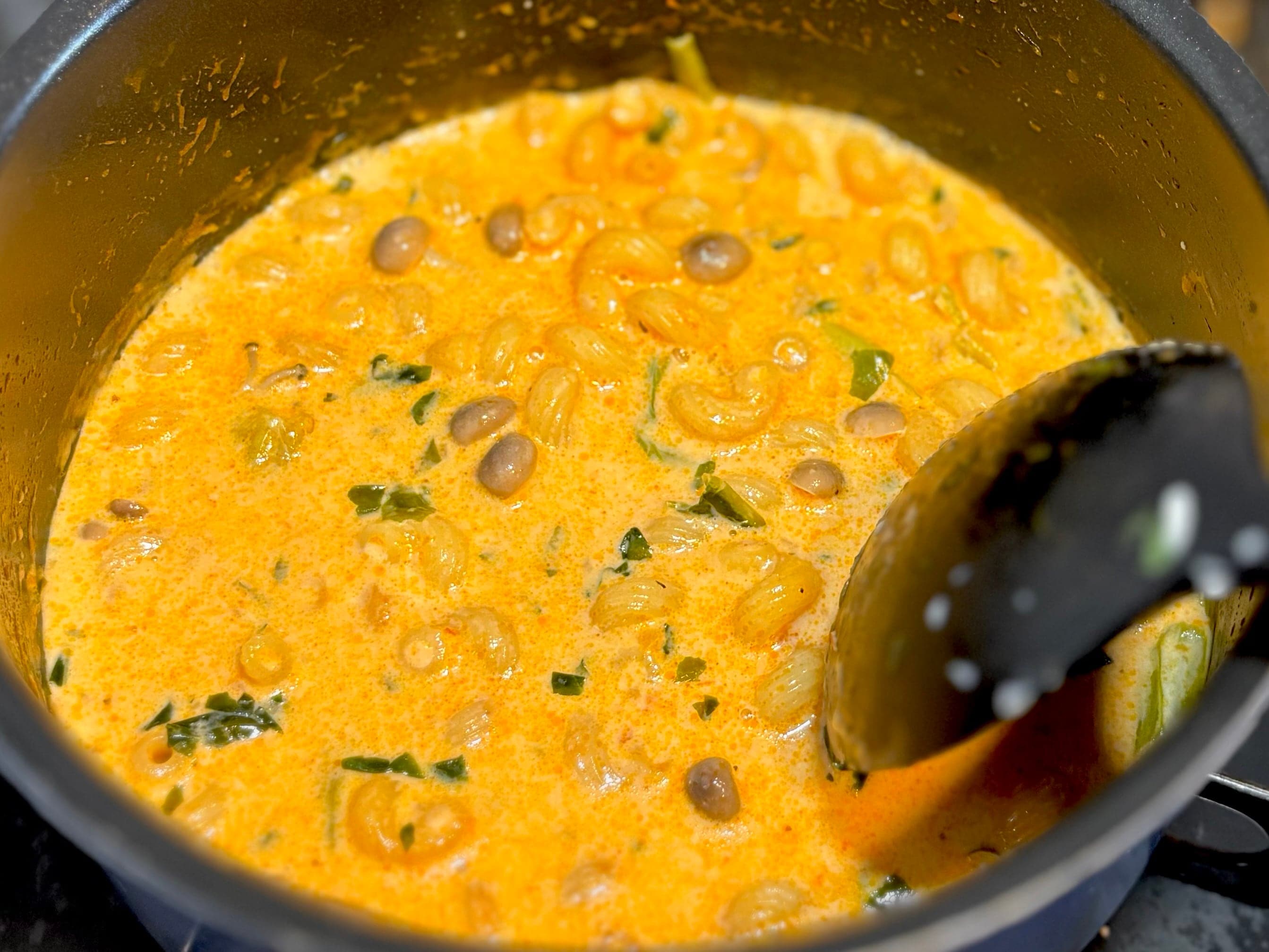 こんな旨いものが家で食べられるってマジか……【無印良品】パスタソースが手軽で絶品