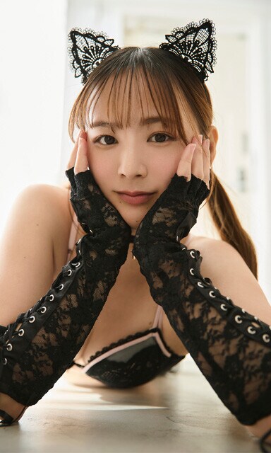 デジタル写真集『気まぐれBLACK』（撮影／後野順也）より