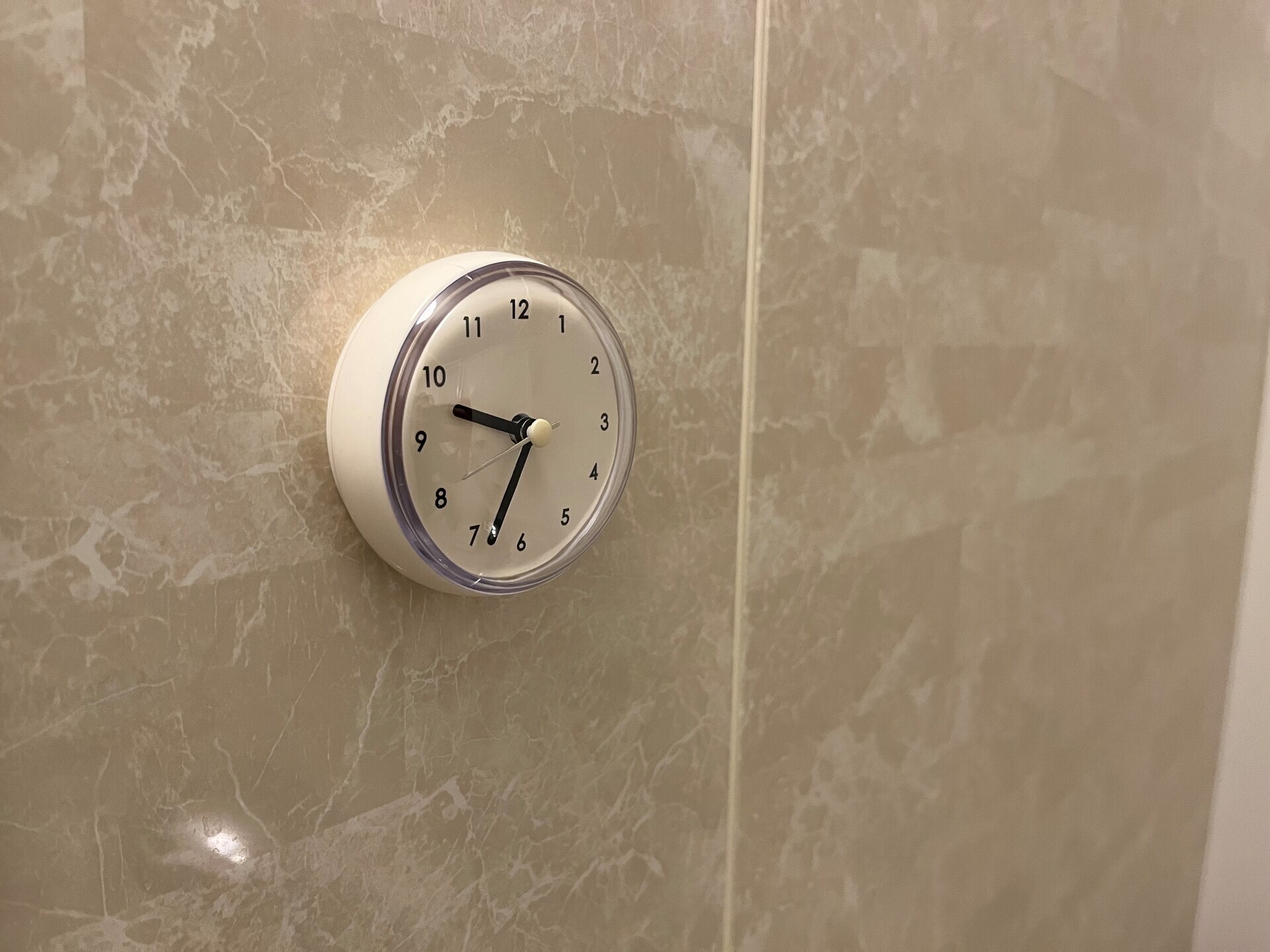 【100均】置き時計を5個買ってみた!ダイソー・セリア・キャン★ドゥの売り場を調査