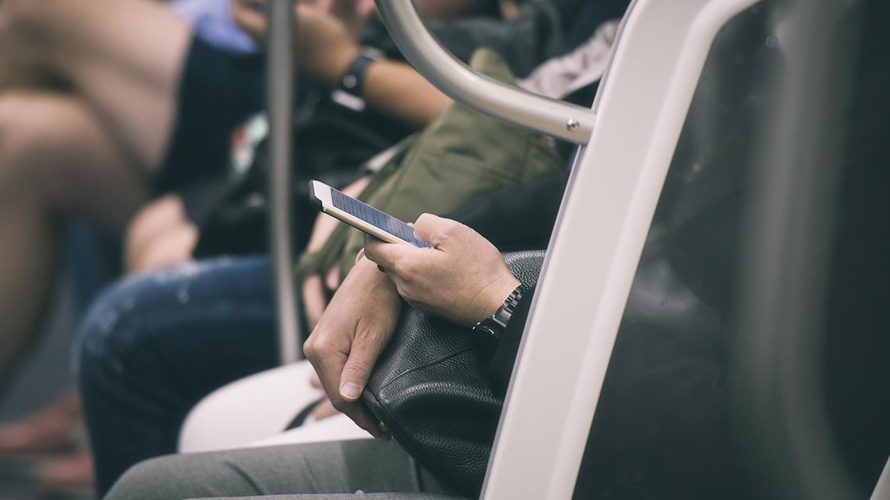 「出社義務なら転職する」人も！働く人の4割がリモートを希望の画像1