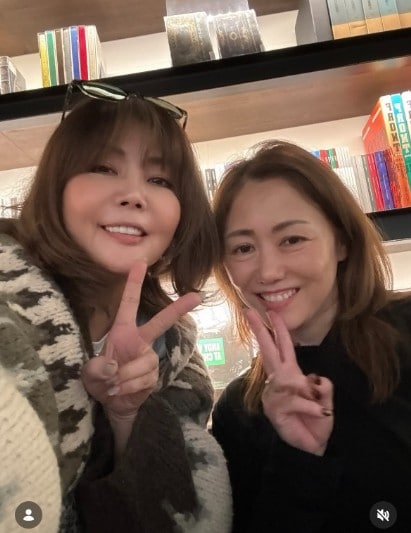 Instagram：小川 菜摘(@natsumi1230)より