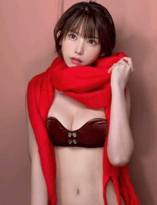 Instagram:えなこ(@enakorin)より