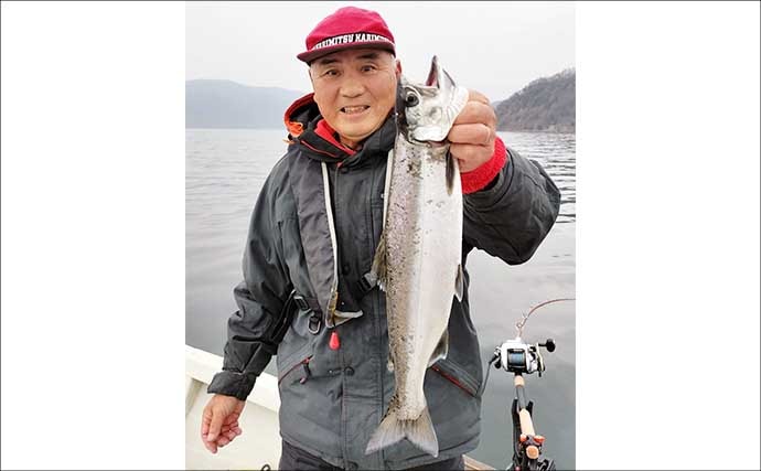 琵琶湖レイクトローリングでビワマス10匹好捕！【滋賀】50cm迫る良型連発