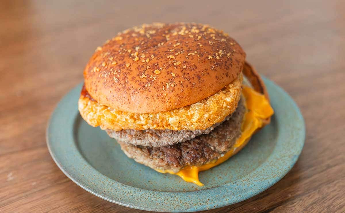 「最高の夜ご飯」【マクドナルド】801kcalの新商品がウマすぎる