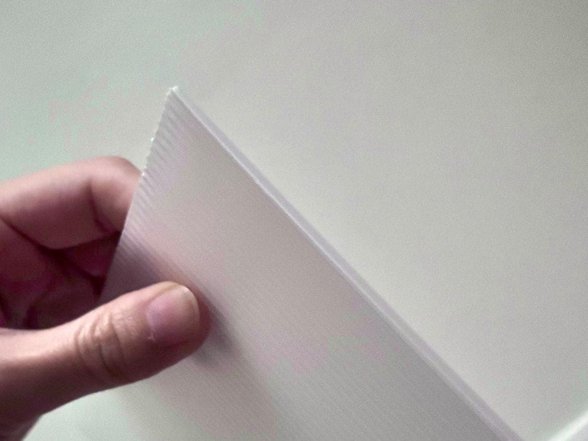 賃貸OK！窓の寒さ対策は100均で｜今すぐ使える断熱アイテムを紹介