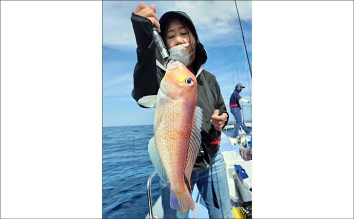 【沖釣り釣果速報】福井沖のSLJでアンコウをキャッチ!根魚続々ヒットで船上賑わう(福井)