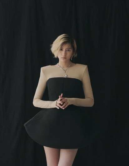 Instagram:佐久間由衣(@yui_sakuma_official)より