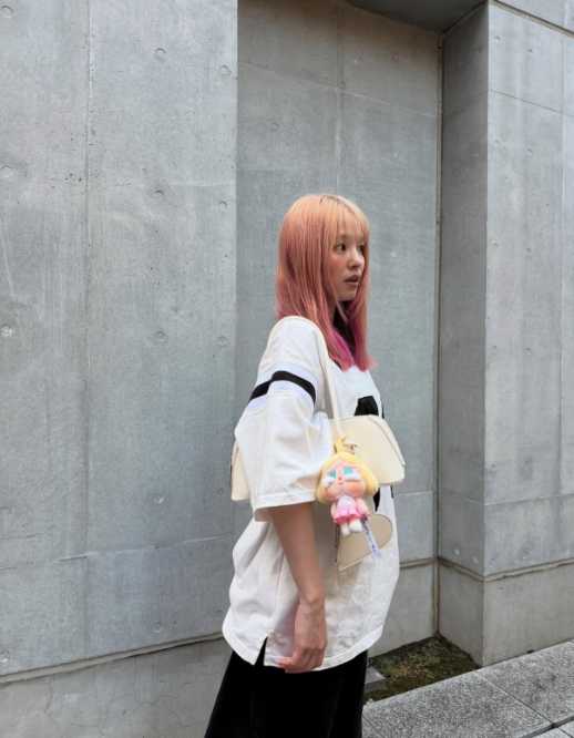 Instagram:横田真悠(@yokota_mayuu)より