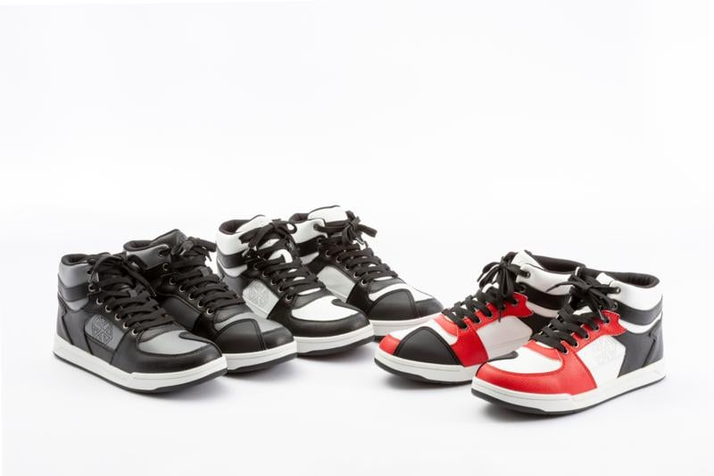 コストパフォーマンスを追求してSCOYCO史上最安の8000円台を実現したベーシックモデル|普段履きできるカジュアルライディングシューズSCOYCO(スコイコ)「MT100」