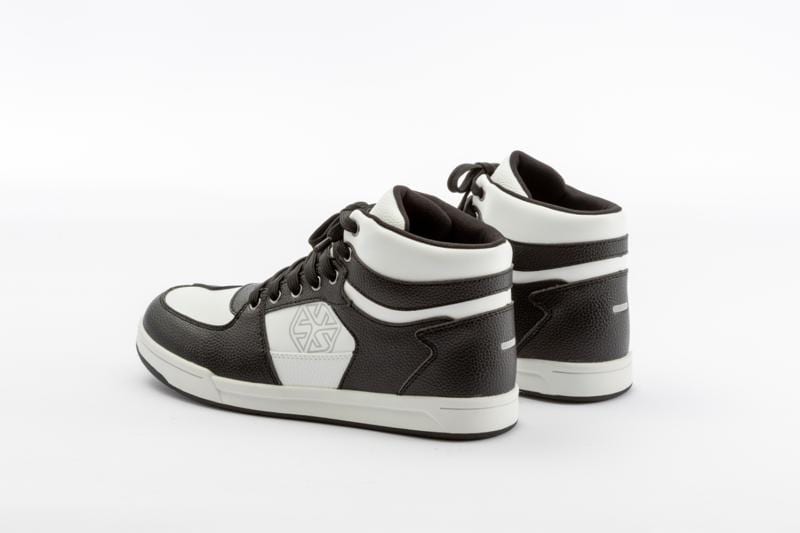 コストパフォーマンスを追求してSCOYCO史上最安の8000円台を実現したベーシックモデル|普段履きできるカジュアルライディングシューズSCOYCO(スコイコ)「MT100」