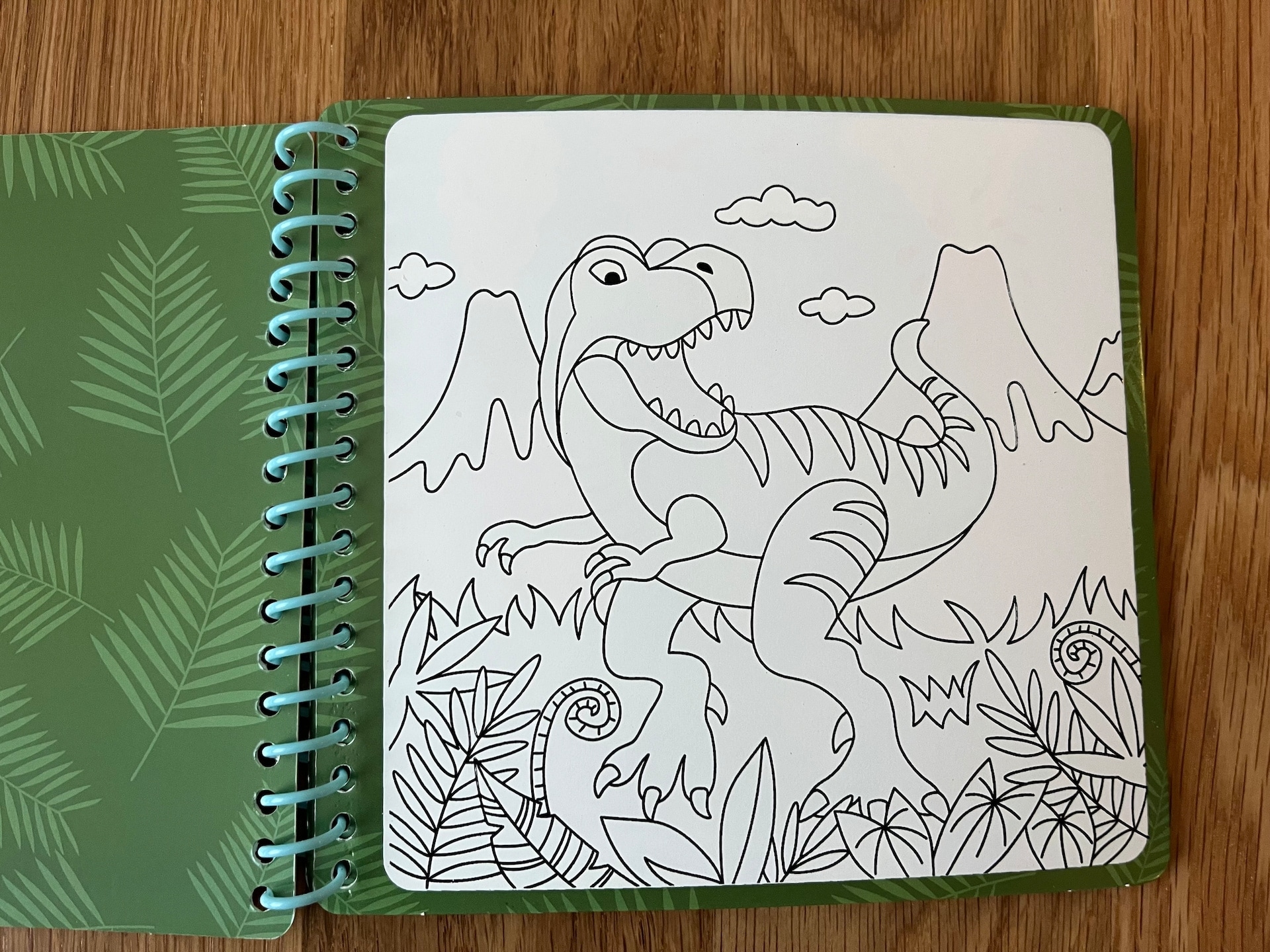 100均おもちゃを13個買ってきた!赤ちゃんから小学生まで楽しめる人気商品を紹介