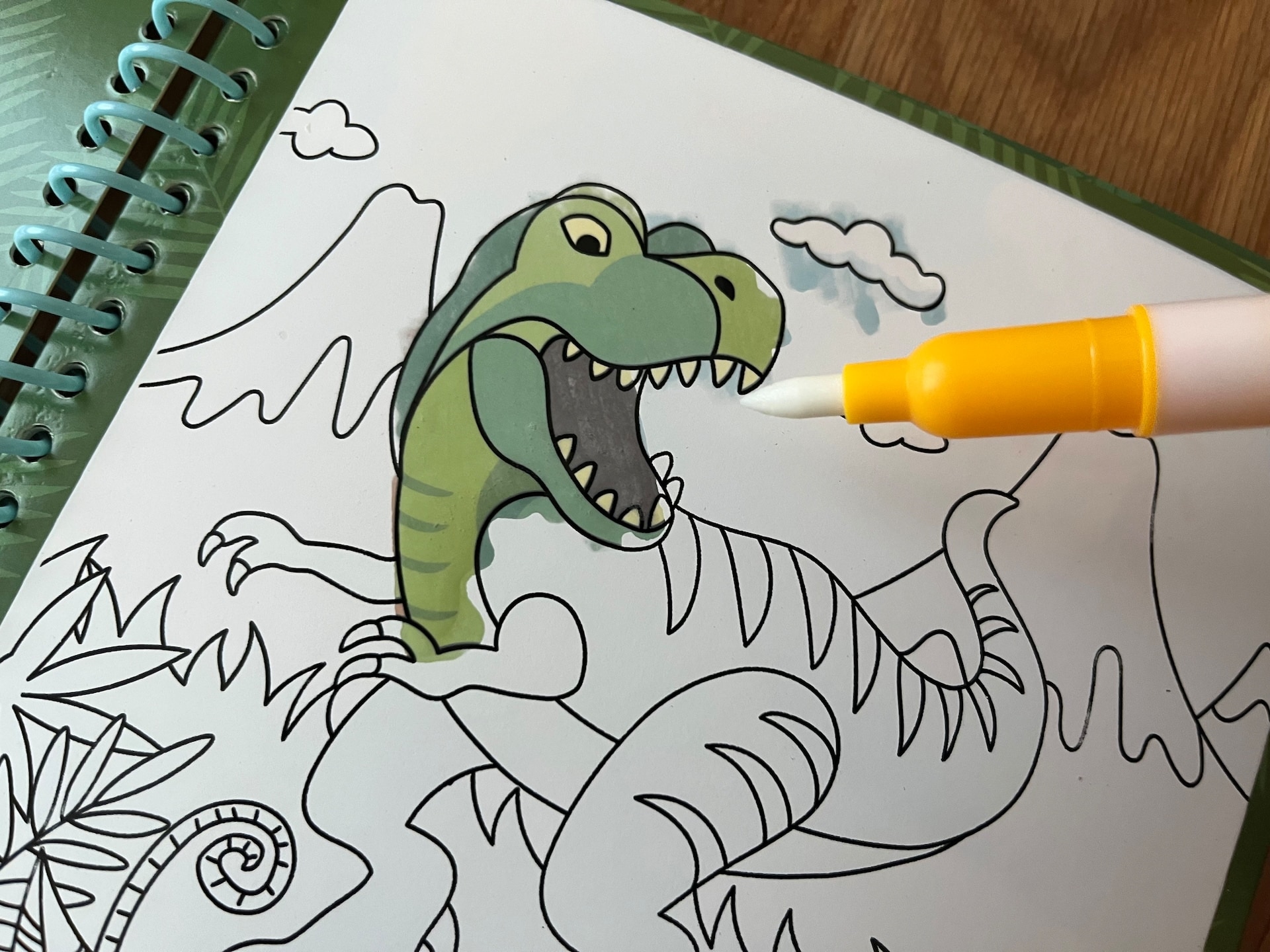 100均おもちゃを13個買ってきた!赤ちゃんから小学生まで楽しめる人気商品を紹介