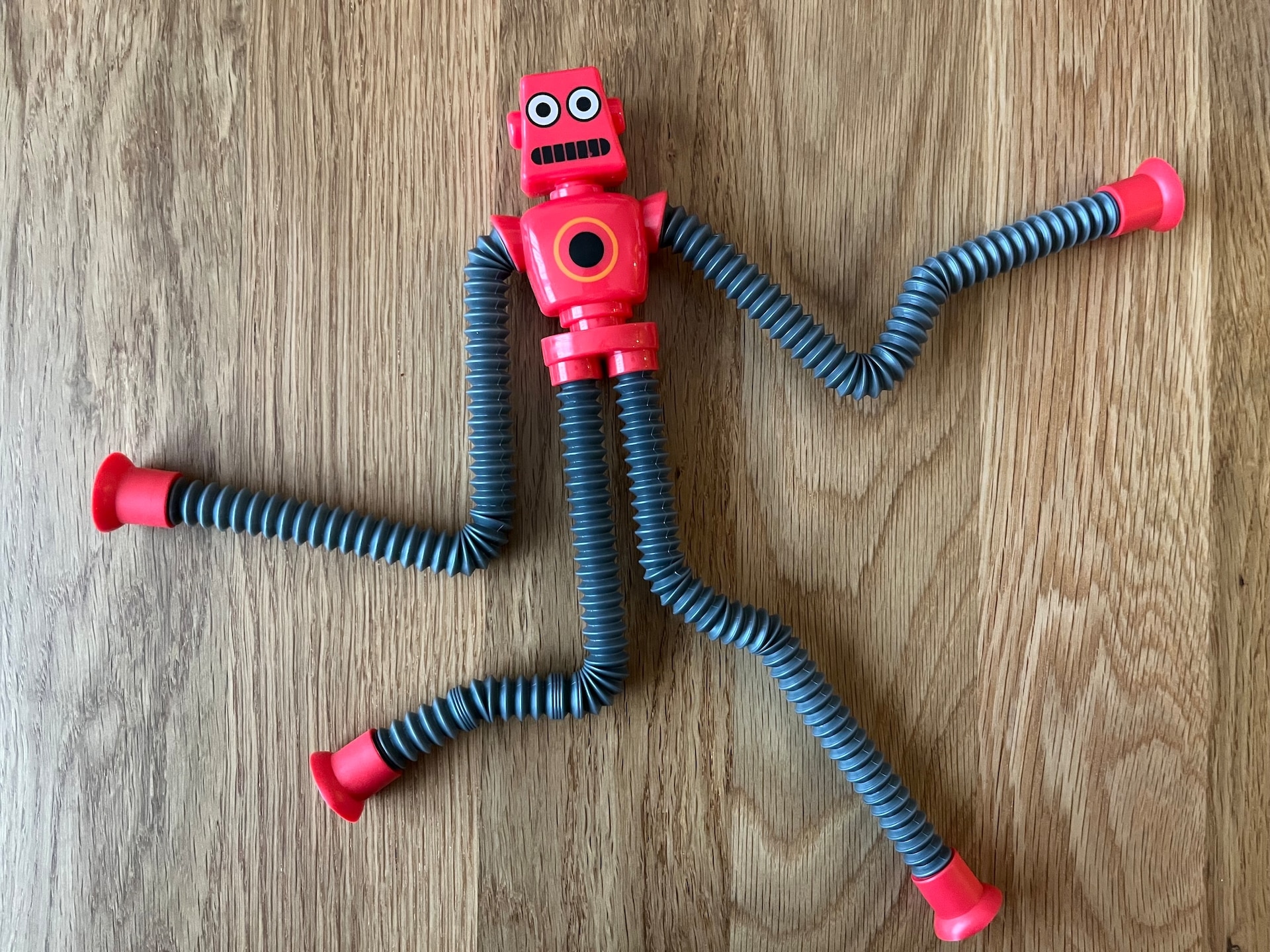 100均おもちゃを13個買ってきた!赤ちゃんから小学生まで楽しめる人気商品を紹介