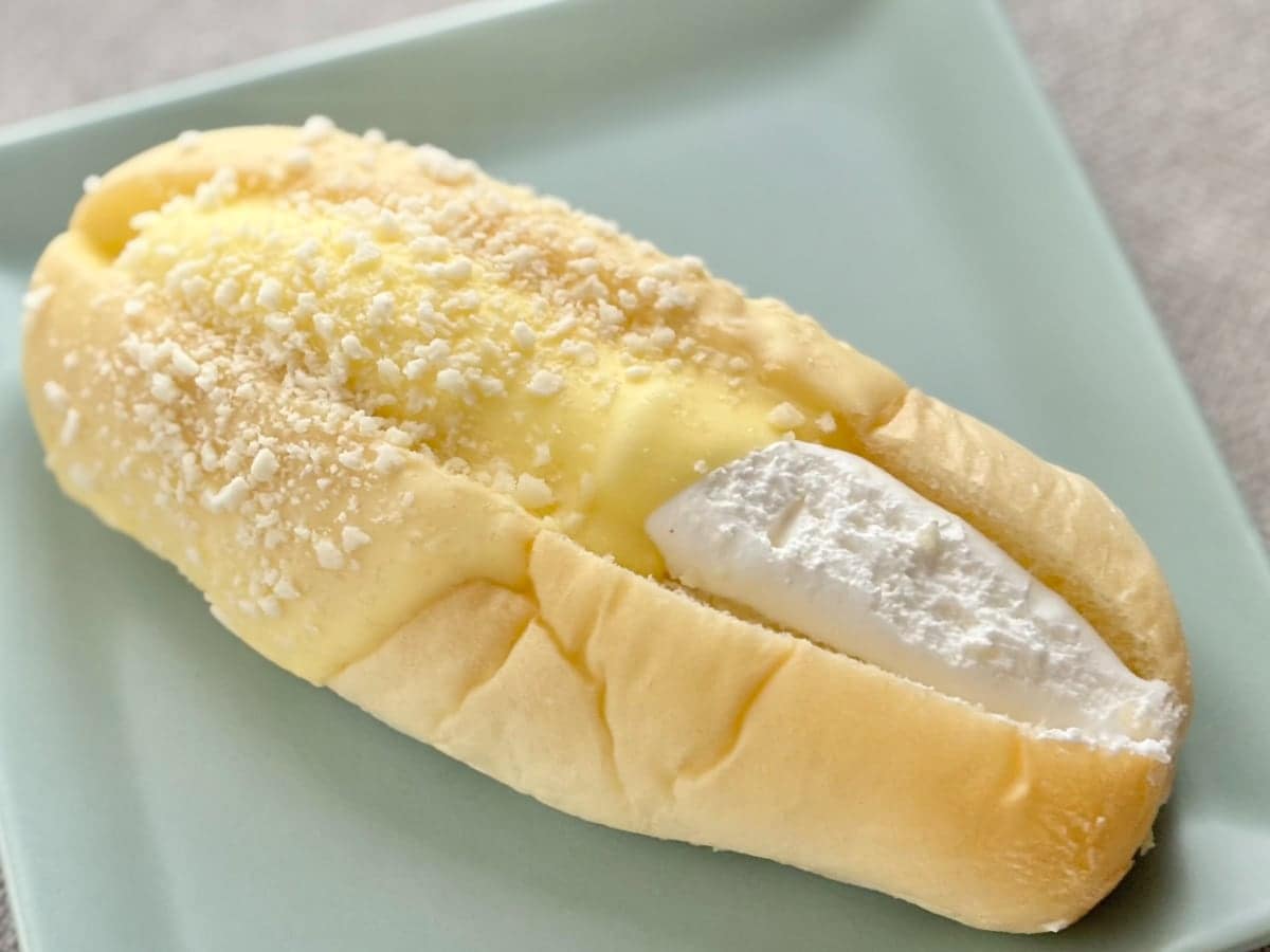 大人気コラボが今年も！【ローソン】の菓子パンはミルクがおいしい逸品