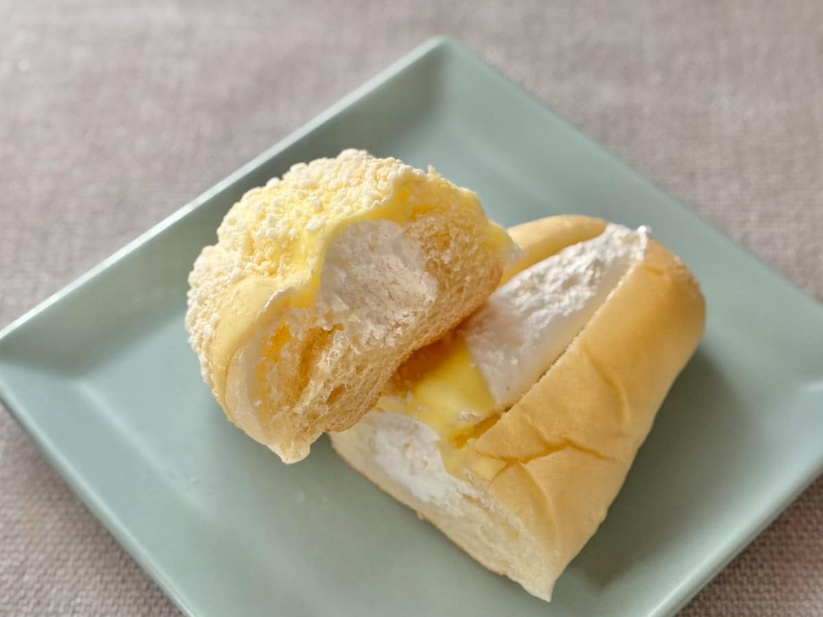 大人気コラボが今年も！【ローソン】の菓子パンはミルクがおいしい逸品