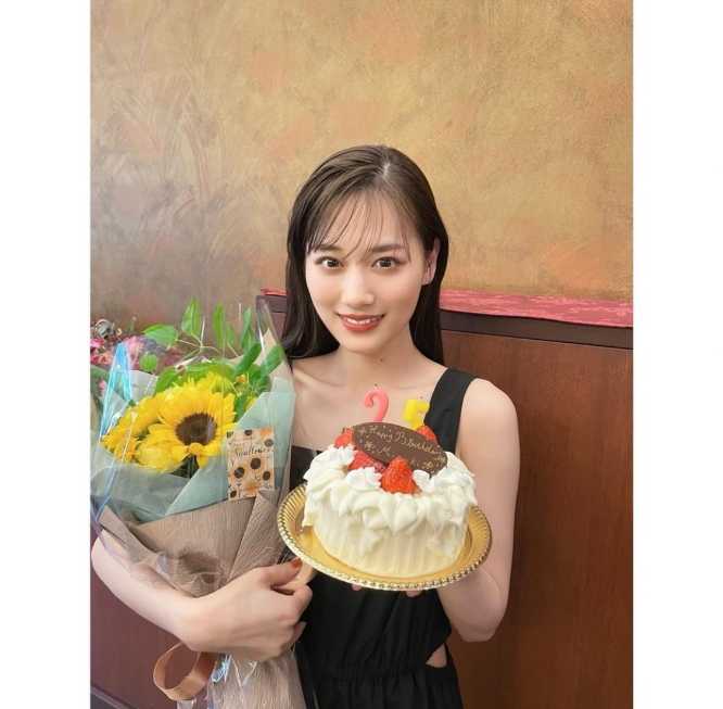 Instagram:山下美月(@mizuki.yamashita.official) より