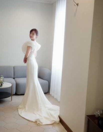 Instagram:宇垣美里(@ugakimisato.mg)より